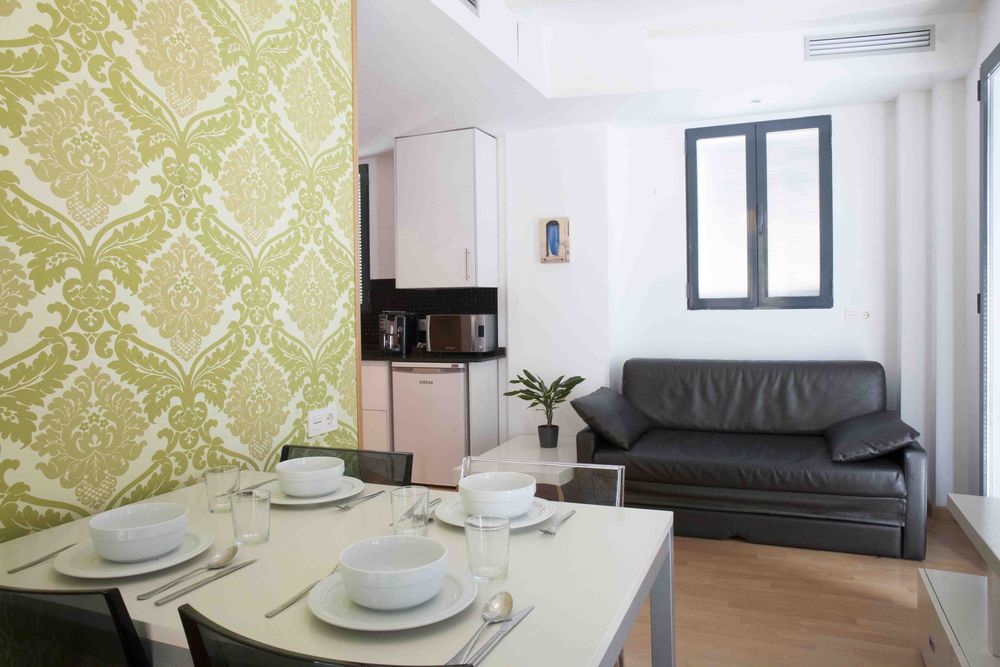 Anderson City Flats Валенсия Стая снимка